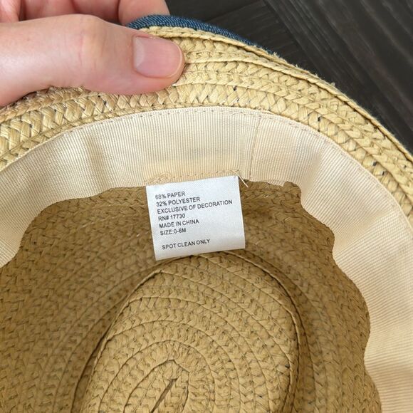 Baby hat, fedora style, beach, spring, tan, blue, size 0- 6 months vacation - Picture 4 of 4